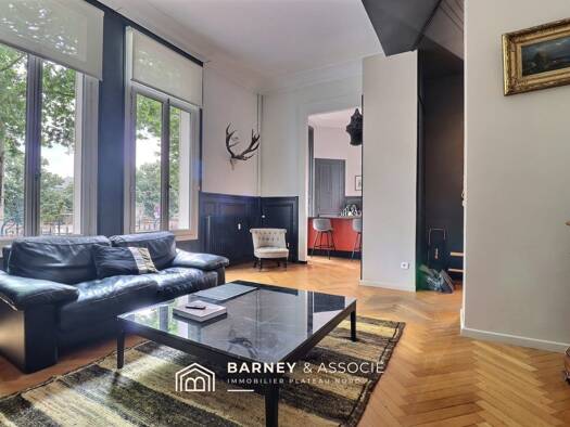 Appartement à vendre 285 000 € 3 pièces 2 chambres 82,7 m² RDC Rouen 76000