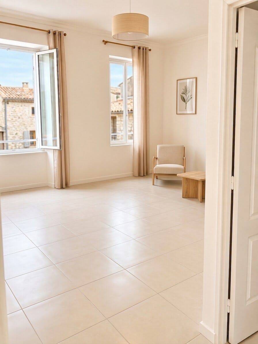 Appartement 2 pièces 45 m² · à Marseille 2ème Arrondissement · 45 m² · 760 €/mois