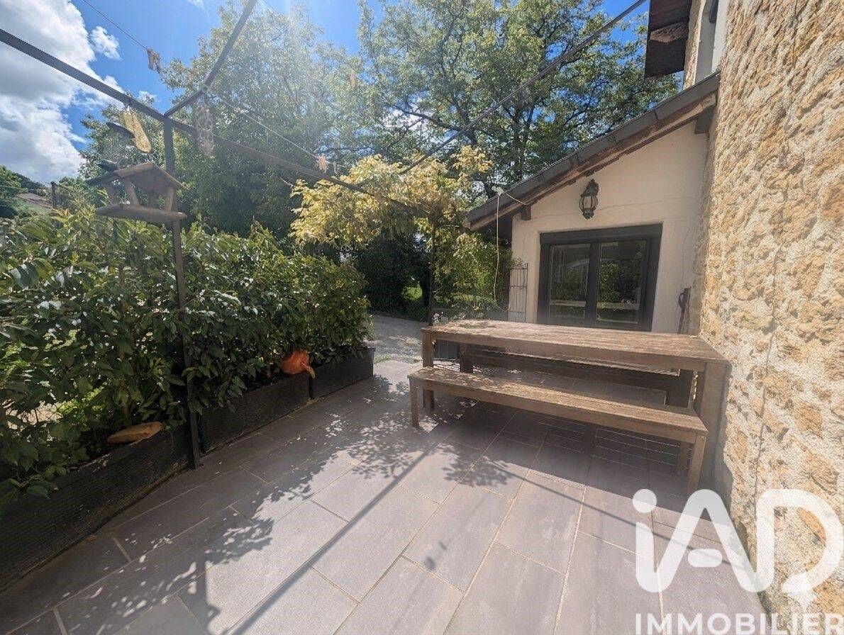 Maison 8 pièces 137 m² · à Oyonnax · 137 m² · 230 000 €