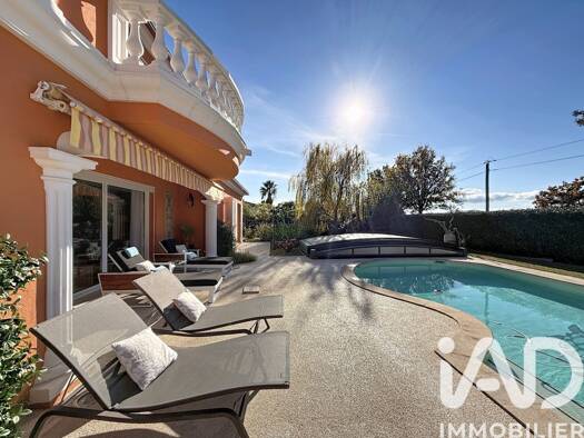 Maison à vendre 1 150 000 € 4 pièces 3 chambres 178 m² Reyran Fréjus 83600