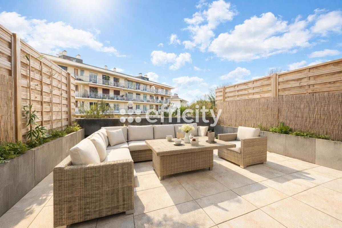 Appartement 2 pièces 51 m² · à Chennevières-sur-Marne · 51 m² · 232 000 €