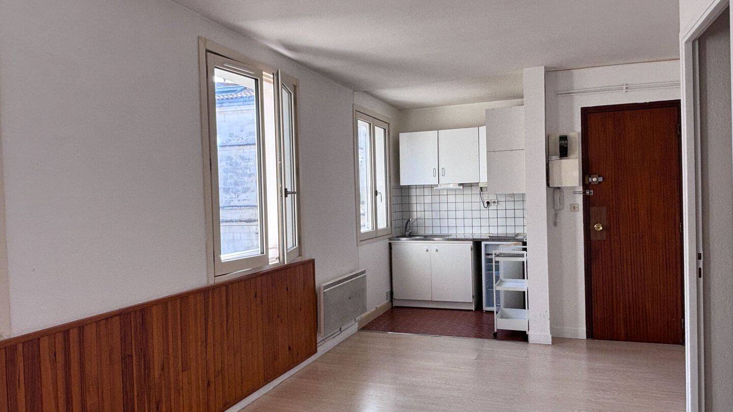Appartement 2 pièces 29 m² · à La Rochelle · 28,6 m² · 605 €/mois