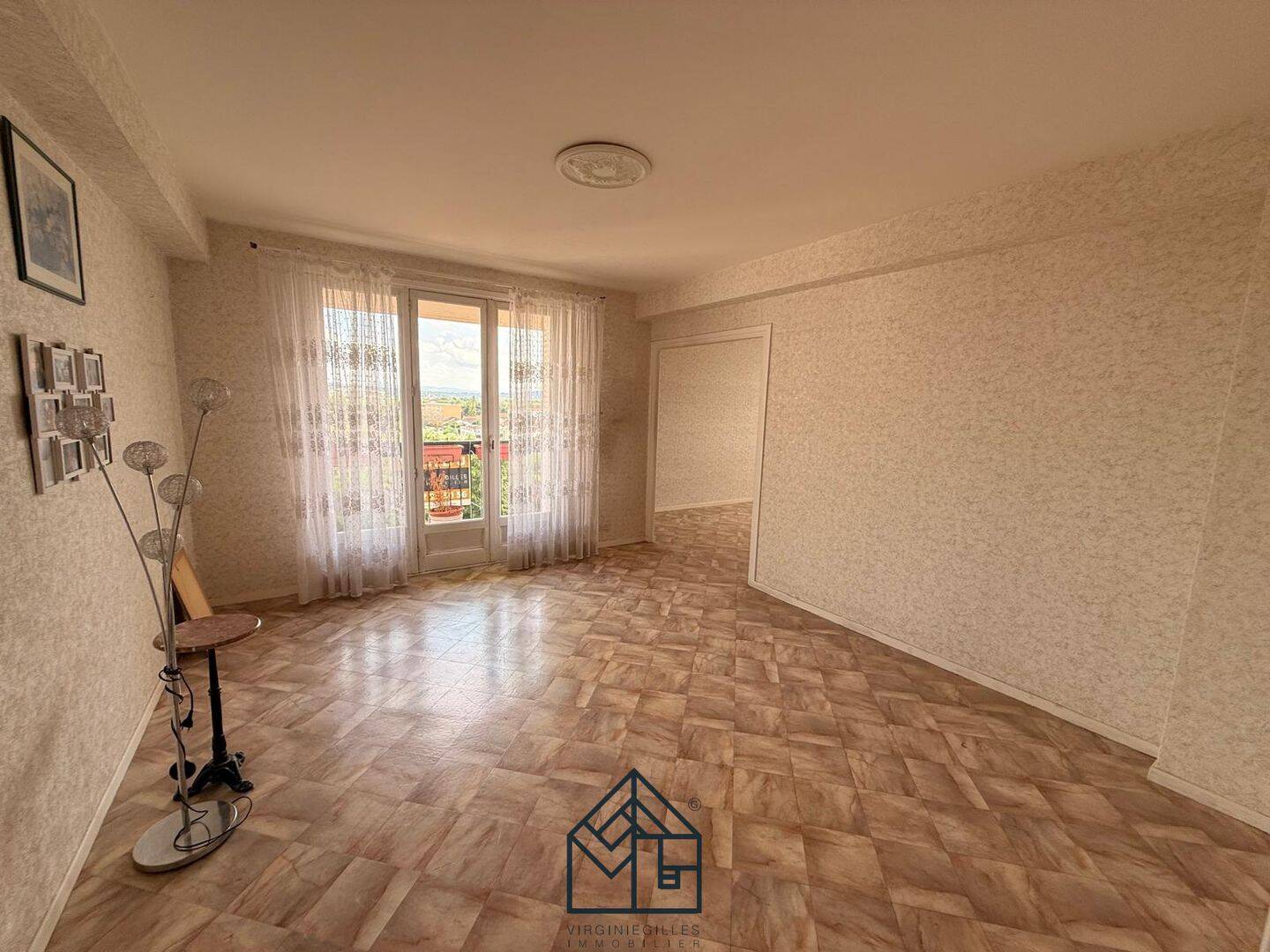 Appartement 4 pièces 80 m² · à Roanne · 80 m² · 99 000 €