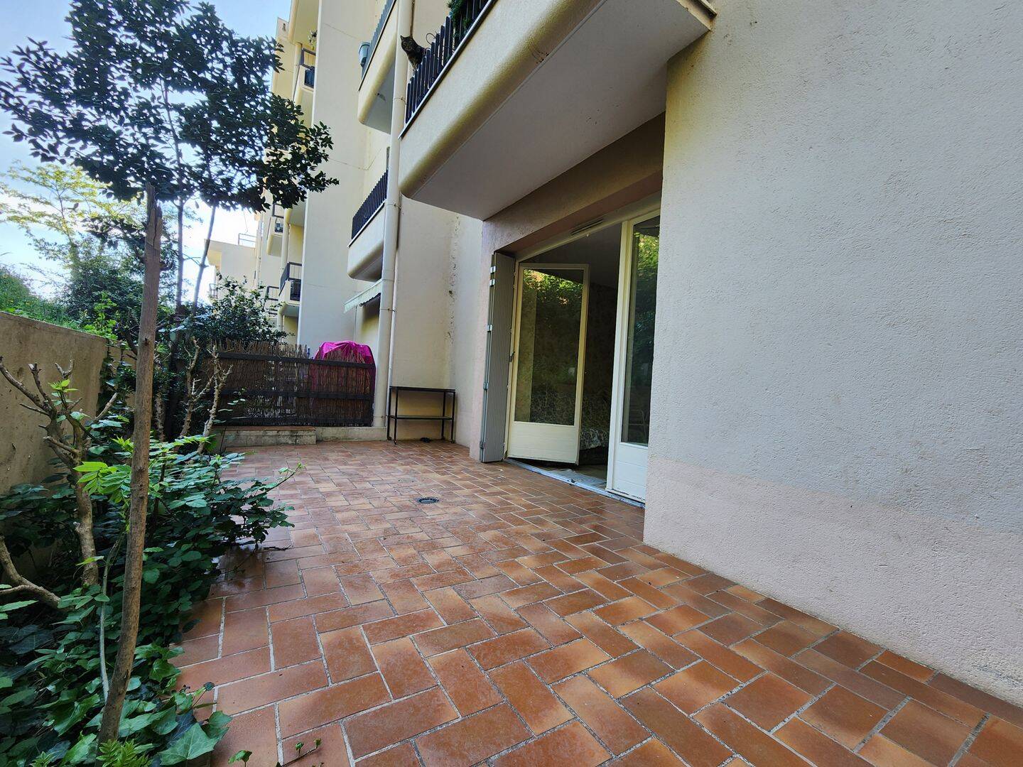 Appartement 1 pièce 27 m² · à Amélie-les-Bains-Palalda · 26,9 m² · 40 000 €