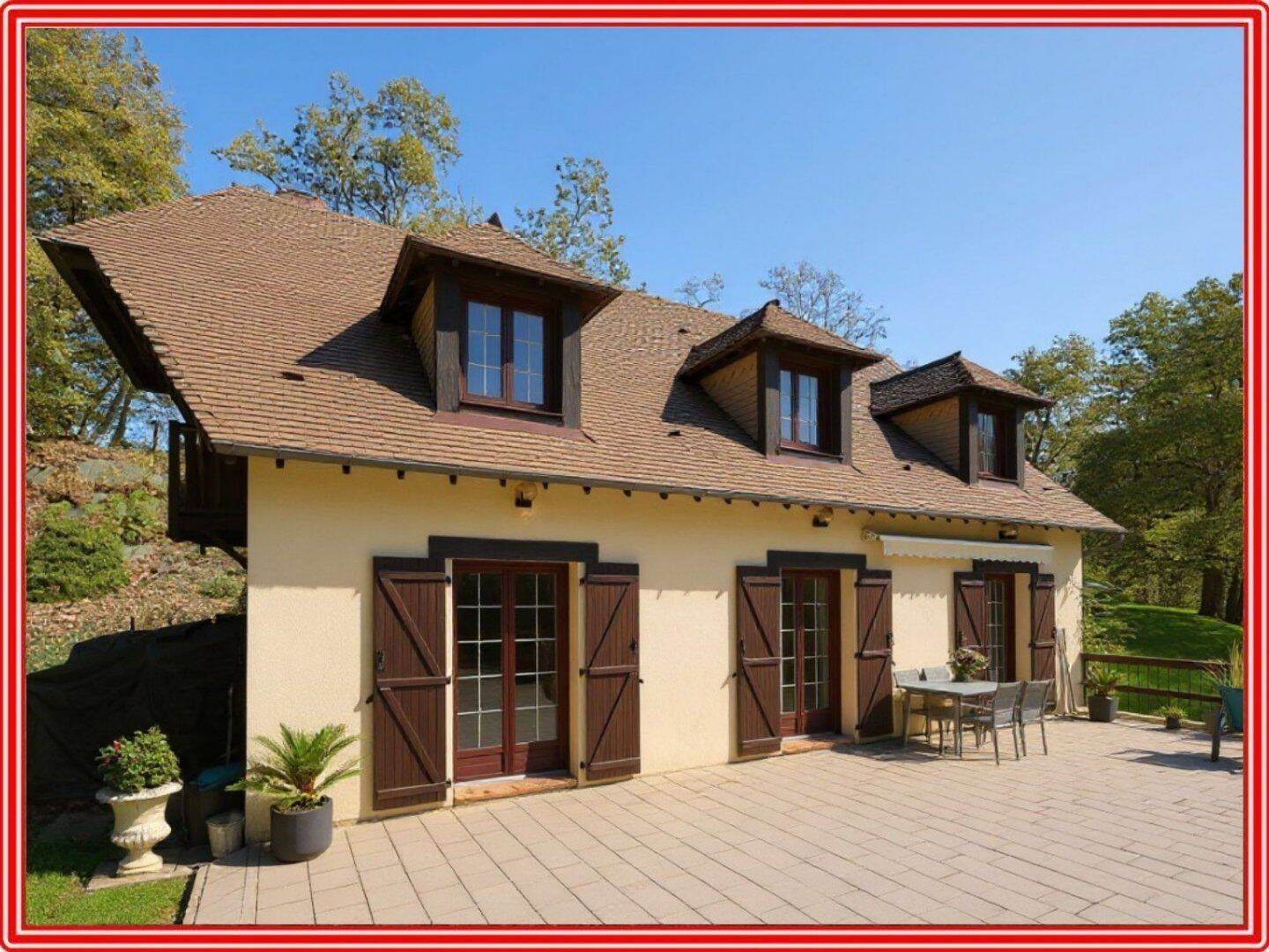 Maison 5 pièces 140 m² · à Lillebonne · 140 m² · 289 000 €
