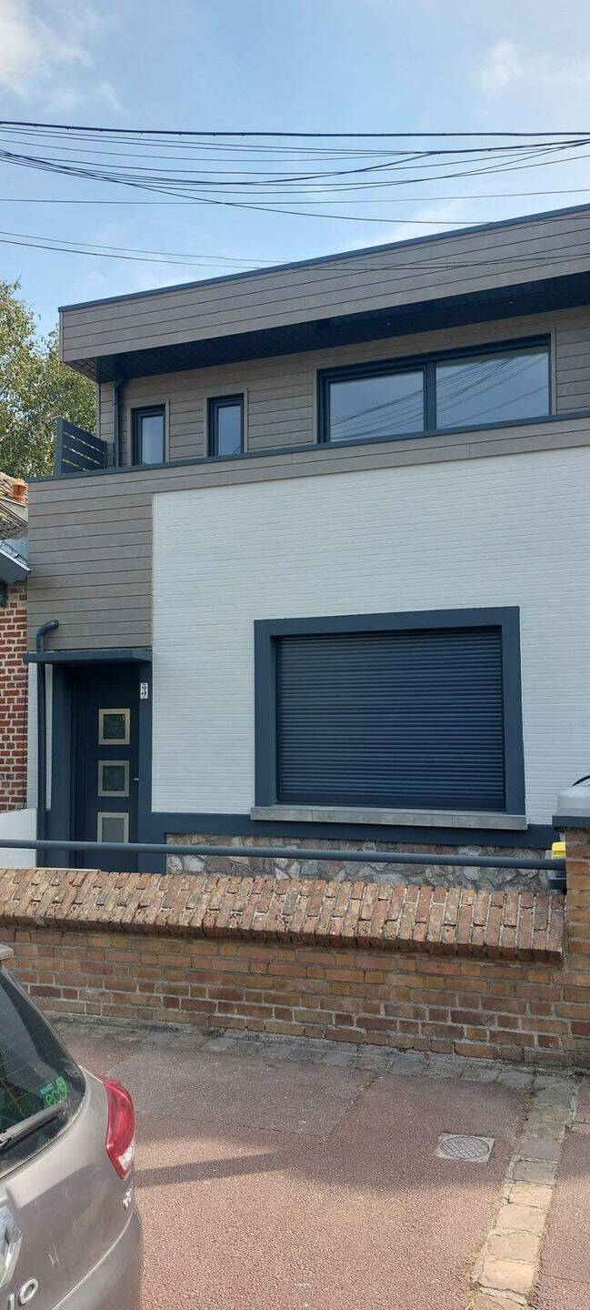 Maison 8 pièces 100 m² · à Roubaix · 100 m² · 1 550 €/mois