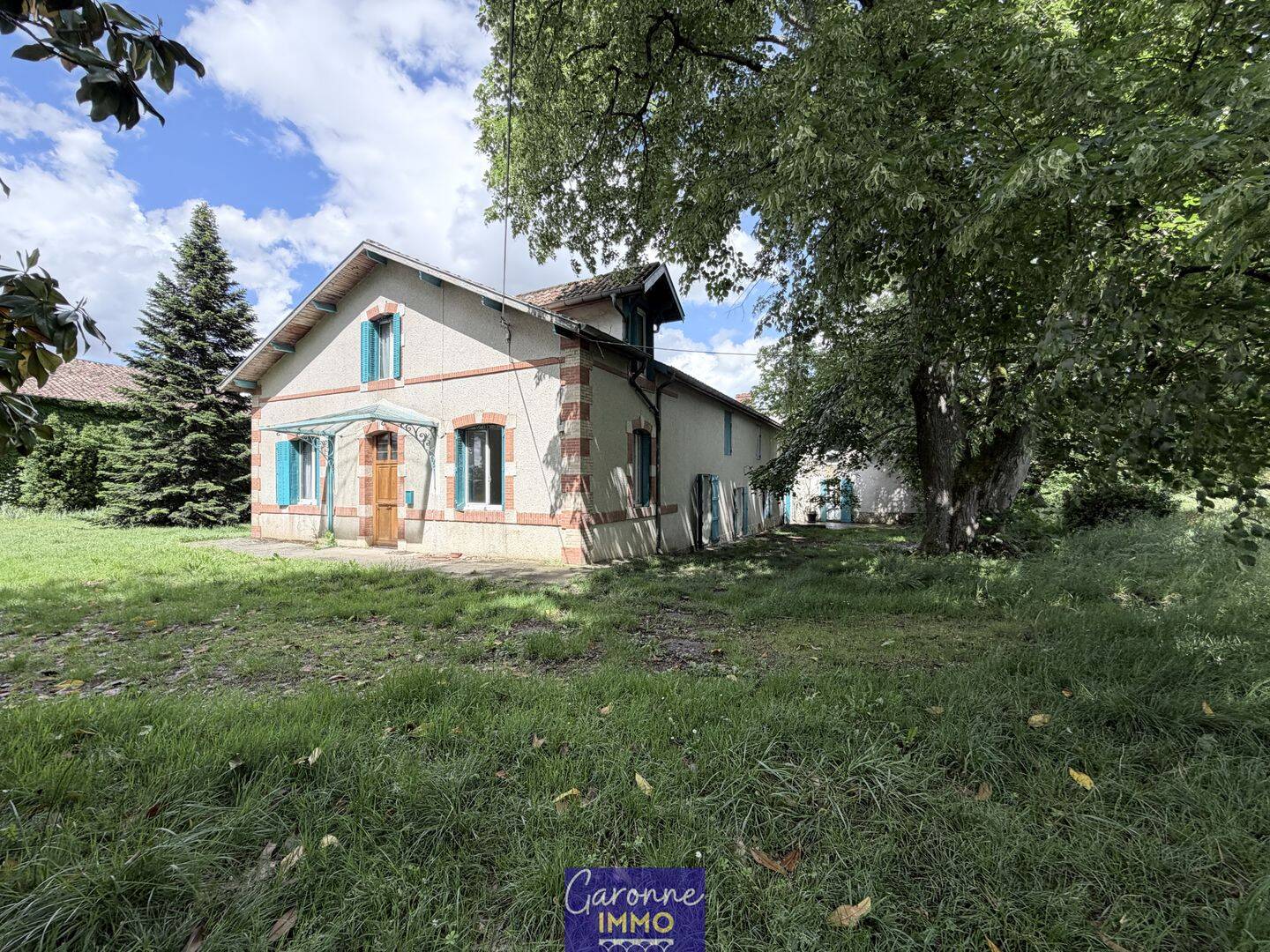 Maison 17 pièces 365 m² · à Buzet-sur-Baïse · 365 m² · 212 000 €