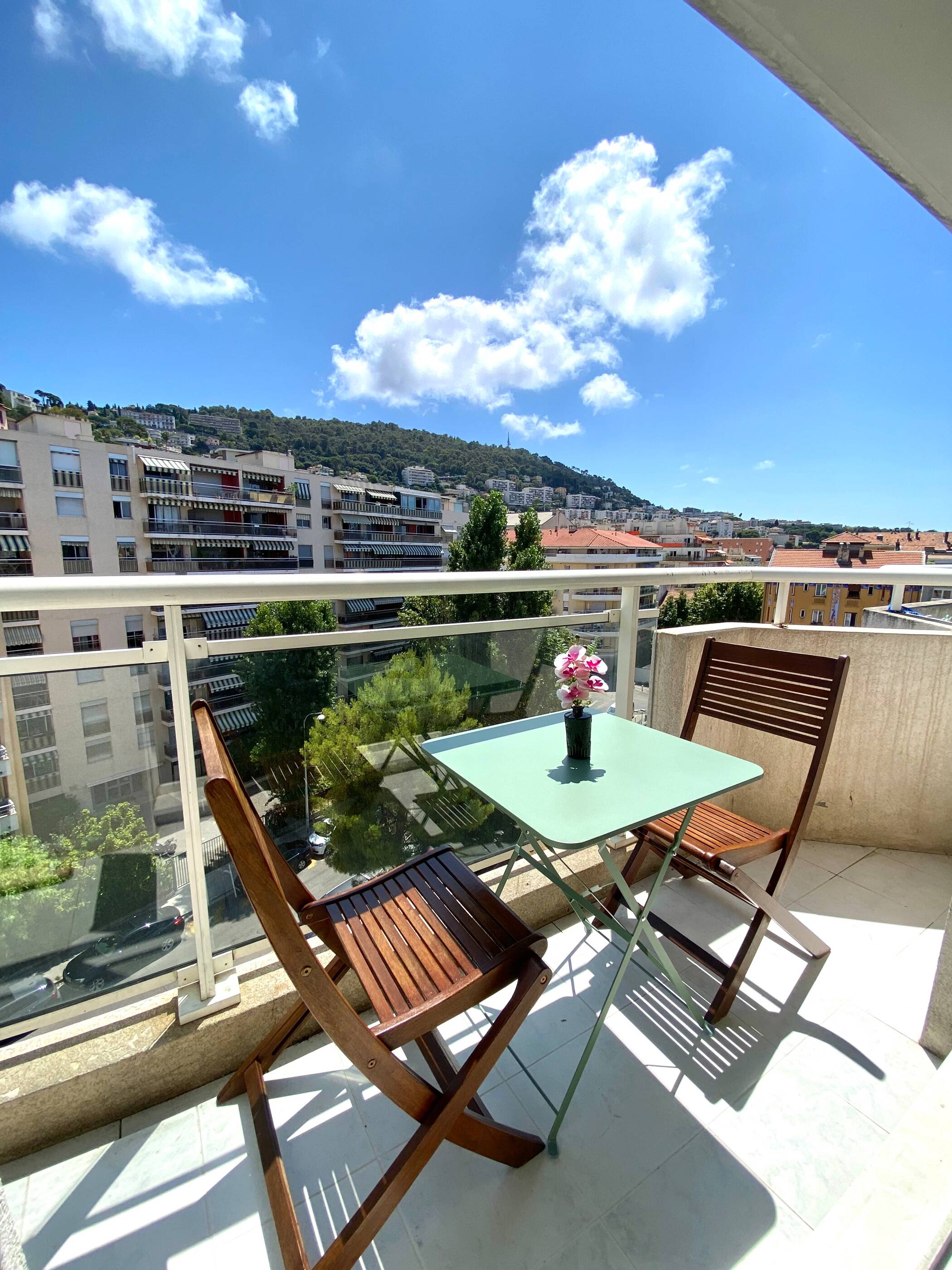 Duplex neuf avec terrasse – Dernier étage – Nice Riquier – Bail meublé 9 mois — 2