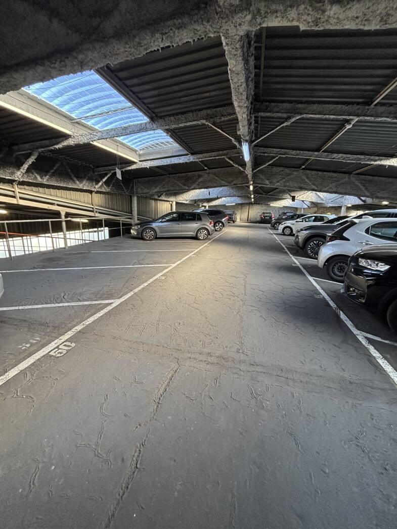 Garage/Stationnement à louer 170 € 11,5 m² Legendre-Lévis Paris 17ème 75017