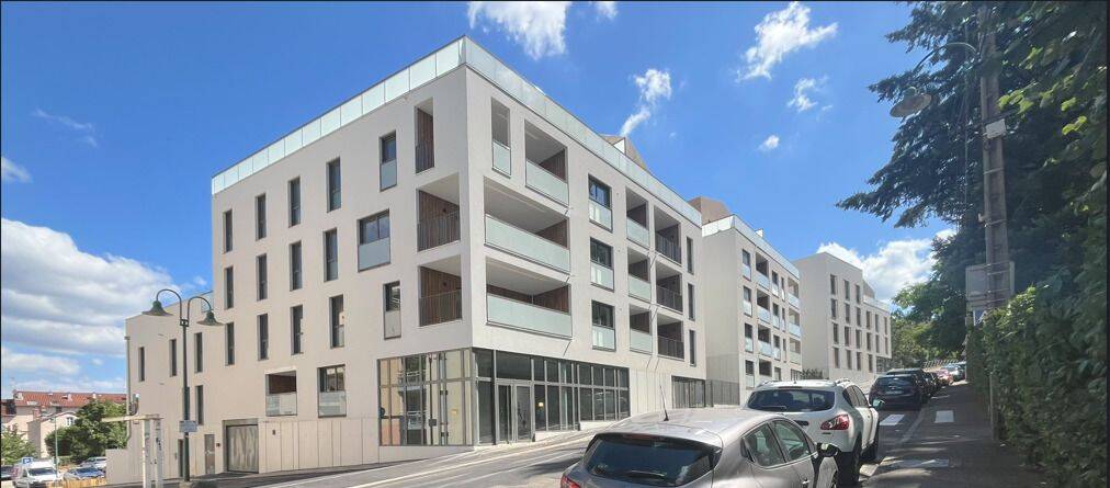 Appartement 4 pièces 86 m² · à Tassin-la-Demi-Lune · 86 m² · 1 355 €