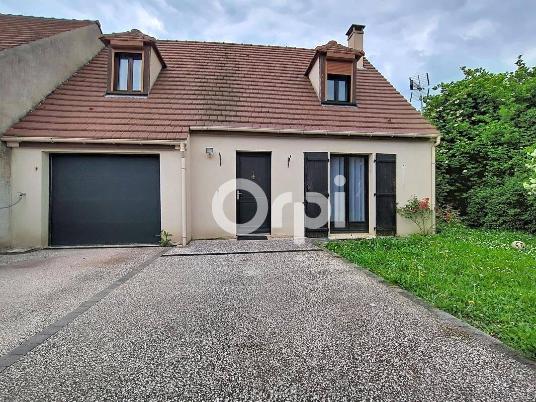Maison 4 pièces 106 m² · à Verberie · 105,9 m² · 242 000 €