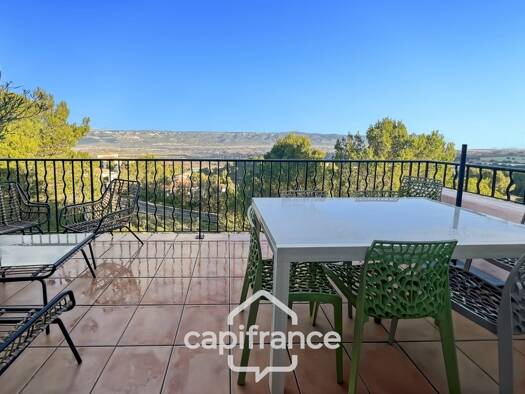 Appartement à vendre 238 000 € 4 pièces 3 chambres 62 m² Étage 2/2 Mallemort 13370