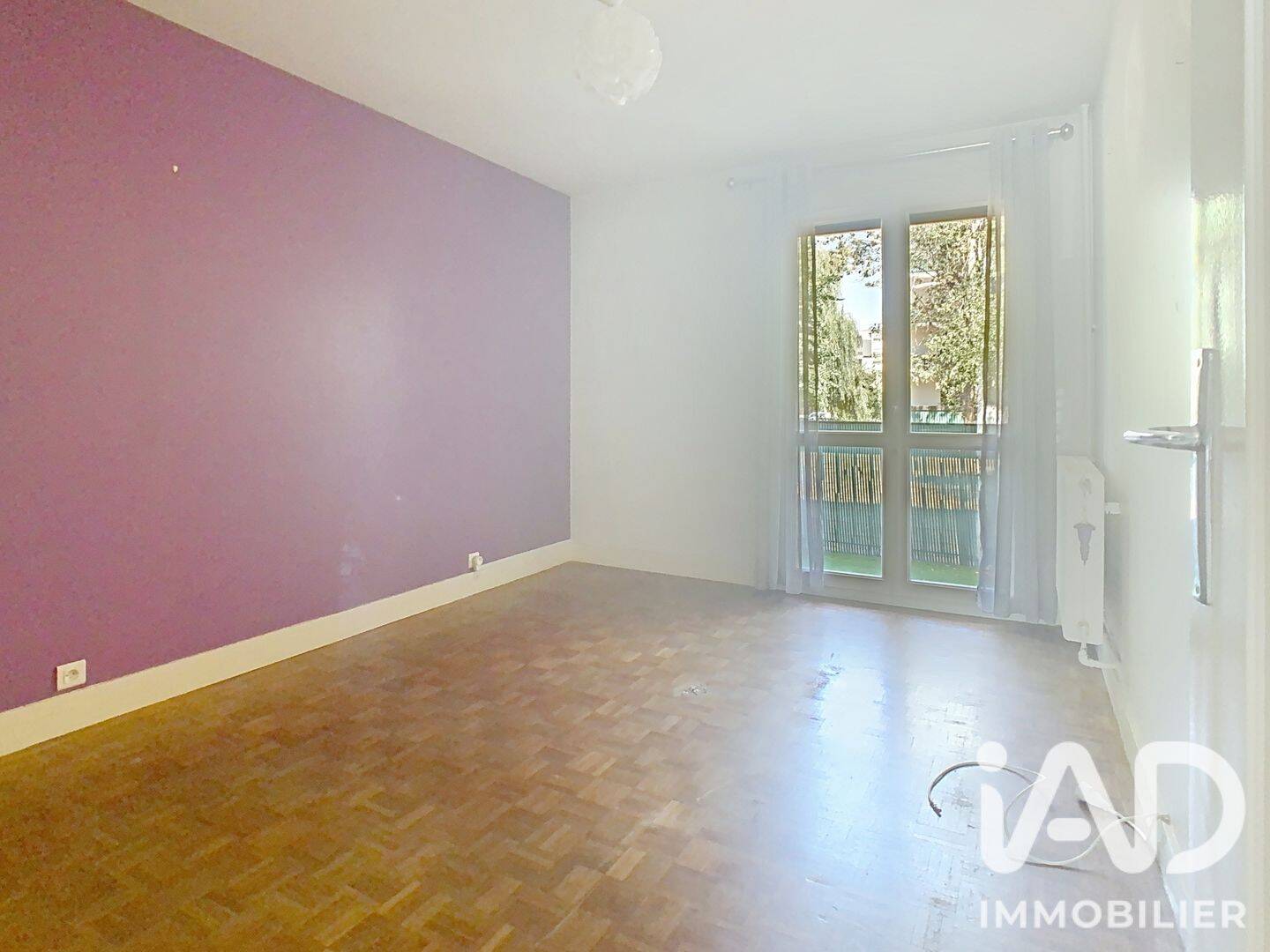 Appartement 3 pièces 75 m² · à Sainte-Geneviève-des-Bois · 75 m² · 1 300 €/mois