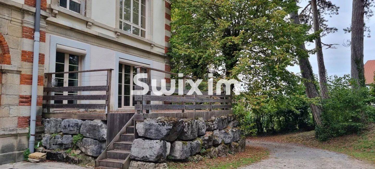 Appartement 3 pièces 87 m² · à Lons-le-Saunier · 86,8 m² · 169 000 €