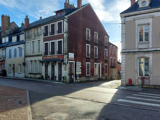 Immeuble à vendre 95 000 € 136 m² Château-Chinon (Ville) 58120