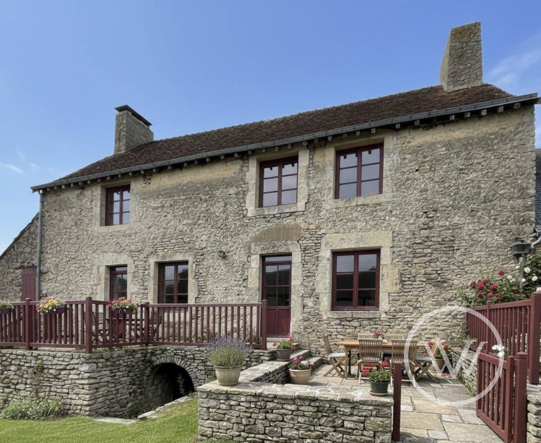 Maison 6 pièces 164 m² · à Bernay-Neuvy-en-Champagne · 164 m² · 258 500 €