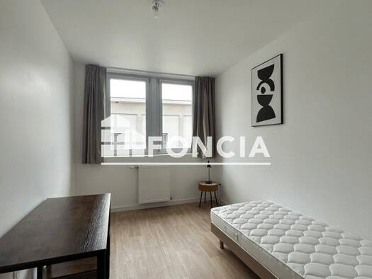 Appartement à louer - logement étudiant 515 € 1 pièce 24,8 m² Étage 2/8 Fiacre-Chenault Orléans 45100