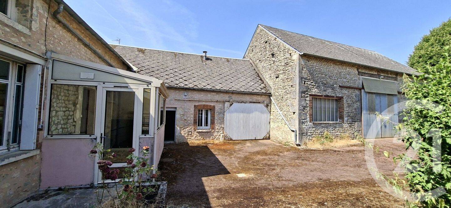 Maison 4 pièces 100 m² · à Neuvy-en-Dunois · 100,3 m² · 98 000 €