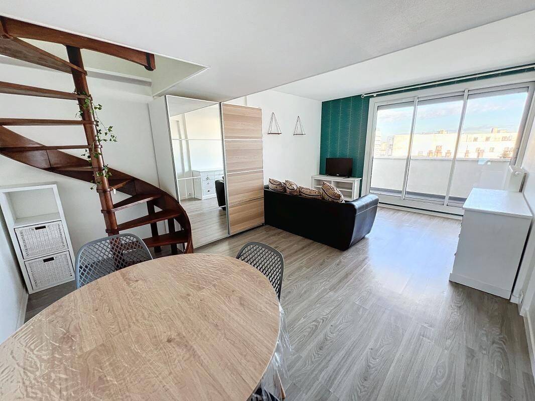 Appartement 1 pièce 33 m² · à Joué-lès-Tours · 32,9 m² · 590 €