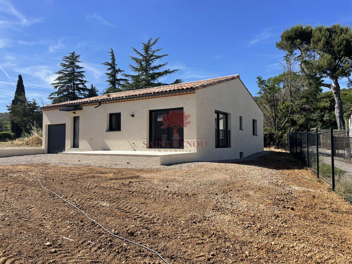 Maison 4 pièces 115 m² · à Saint-Jean-de-Fos · 115 m² · 1 454 €