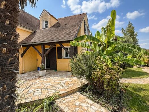 Maison à vendre 294 000 € 5 pièces 4 chambres 145 m² 1 333 m² de terrain Voulx 77940