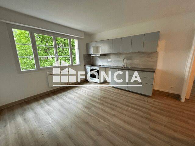 Appartement 1 pièce 39 m² · à Grenoble · 38,5 m² · 614 €