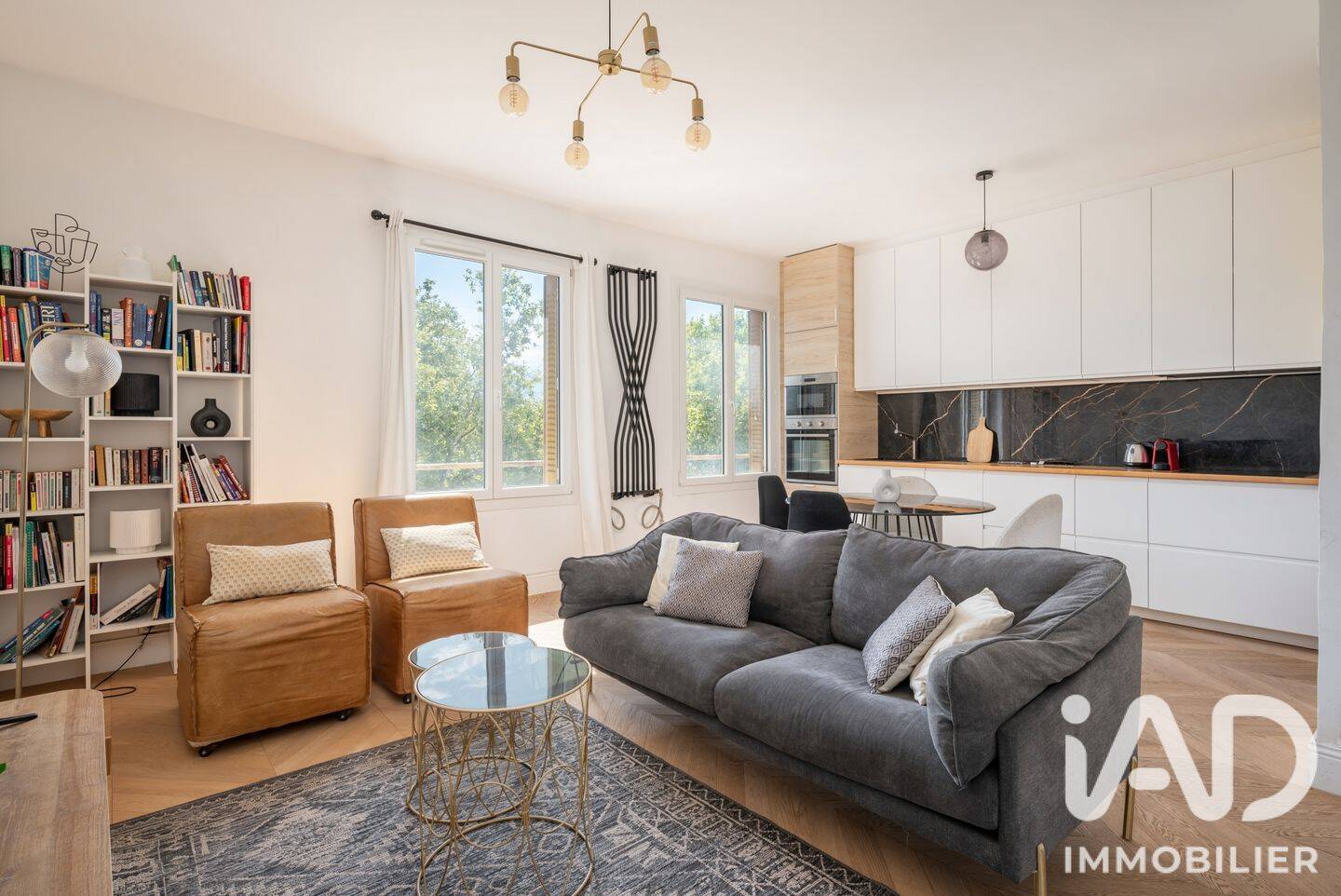 Appartement 3 pièces 73 m² · à Grenoble · 72,6 m² · 174 000 €