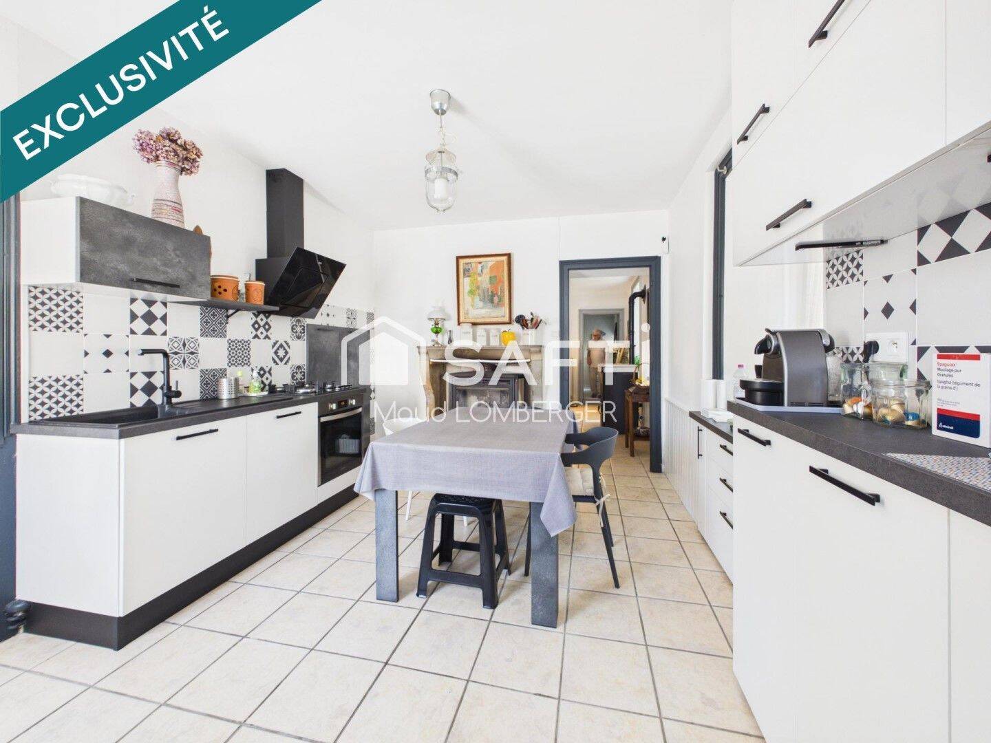 Maison 8 pièces 223 m² · à Champlitte · 223 m² · 109 000 €