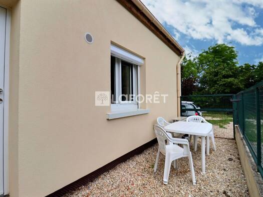 Maison de plain-pied à vendre 224 000 € 2 pièces 1 chambre 25 m² 11 m² de terrain Villejuif 94800
