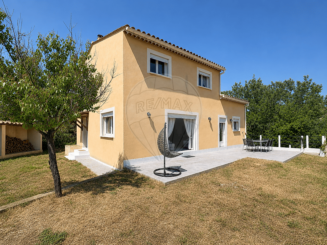 Maison 6 pièces 121 m² · à Boisset-Et-Gaujac · 121 m² · 320 000 €