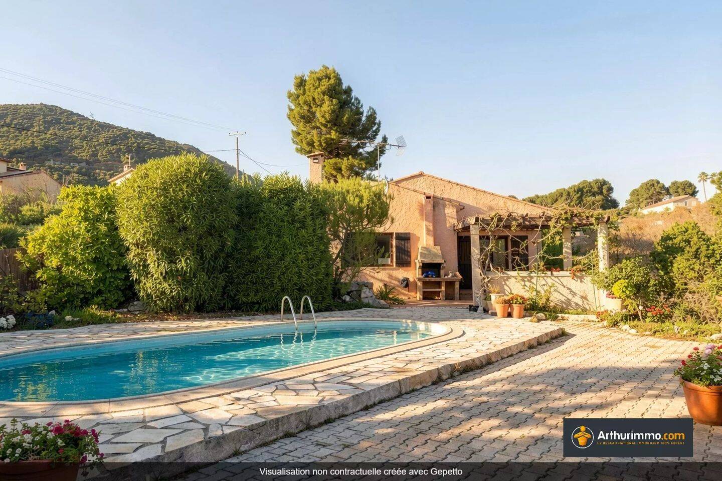 Maison 4 pièces 130 m² · à Carros · 130 m² · 619 000 €