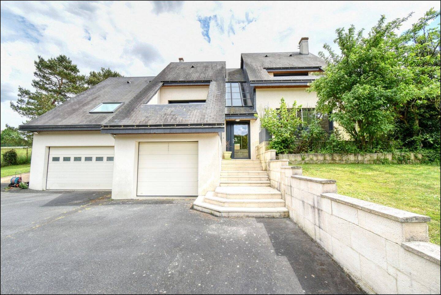 Maison 8 pièces 219 m² · à Sainte-Maure-de-Touraine · 219 m² · 299 750 €