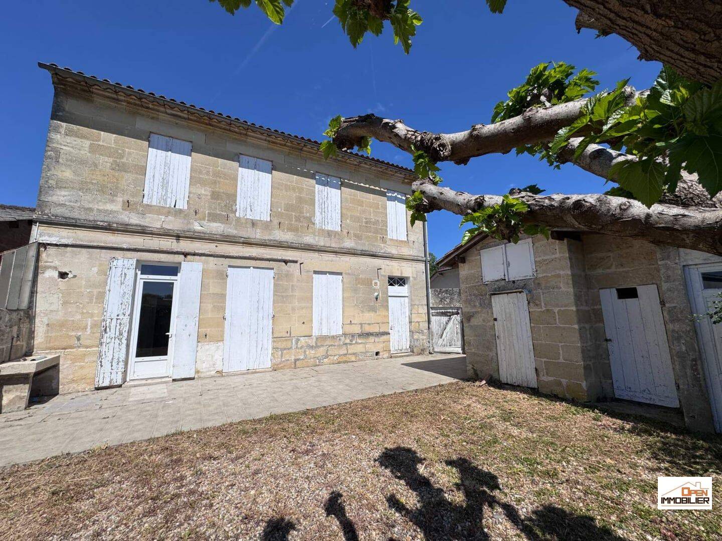 Maison 6 pièces 160 m² · à Camps-sur-l'Isle · 160 m² · 148 000 €