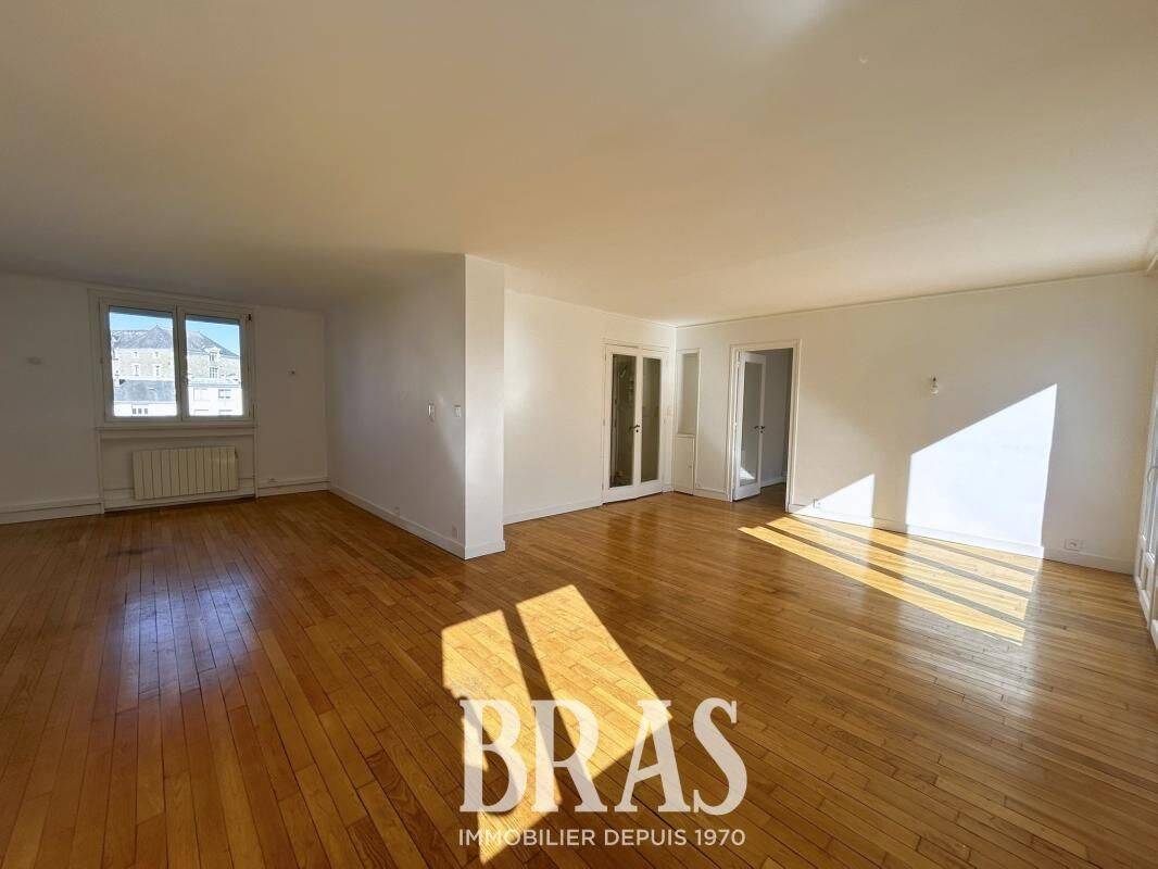 Appartement 4 pièces 92 m² · à Vannes · 92 m² · 1 200 €