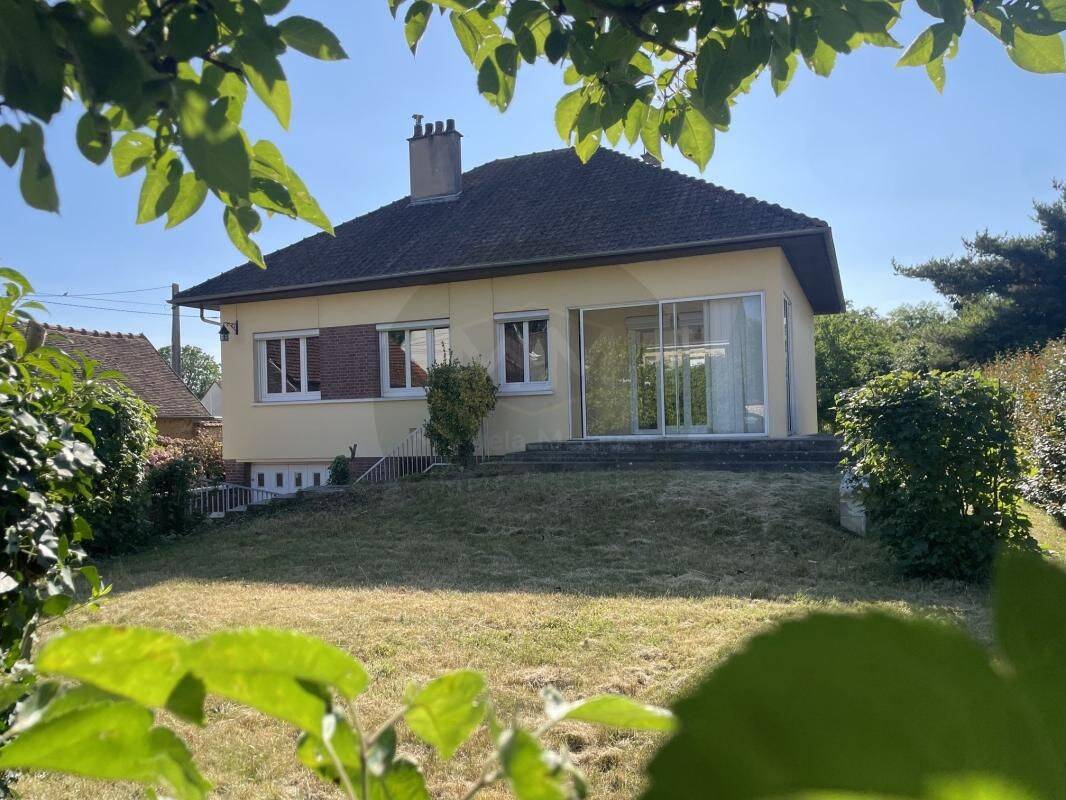 Maison 4 pièces 92 m² · à Le Vaudreuil · 92 m² · 230 000 €