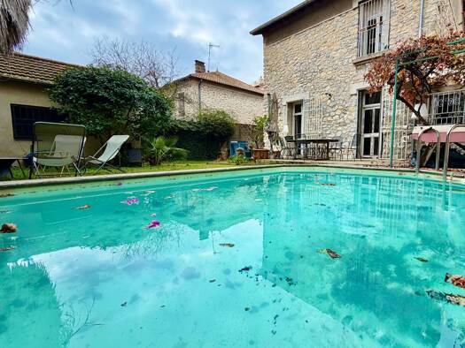 Maison à vendre 859 000 € 6 pièces 5 chambres 200 m² 393 m² de terrain Montpellier 34090