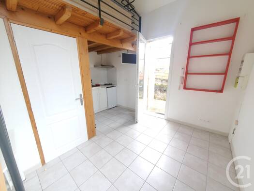 Appartement à louer 330 € 1 pièce 20 m² RDC Graulhet 81300