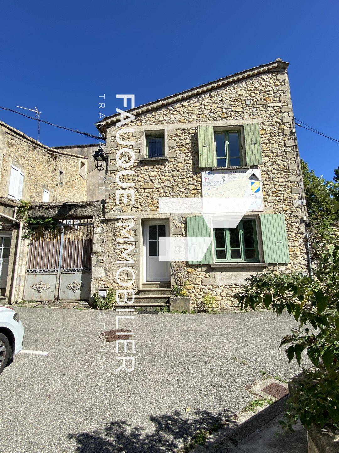 Maison 3 pièces 85 m² · à Combovin · 84,9 m² · 755 €/mois