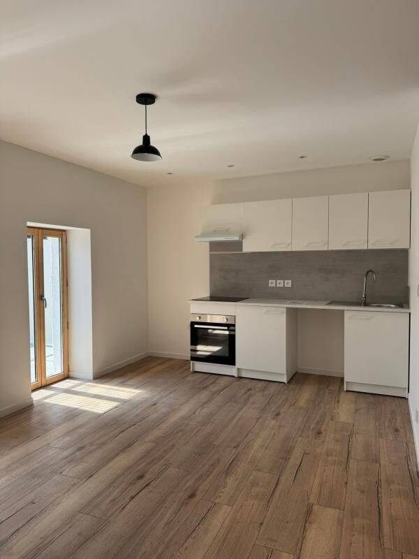 Appartement 3 pièces 65 m² · à Castres · 64,6 m² · 732 €/mois