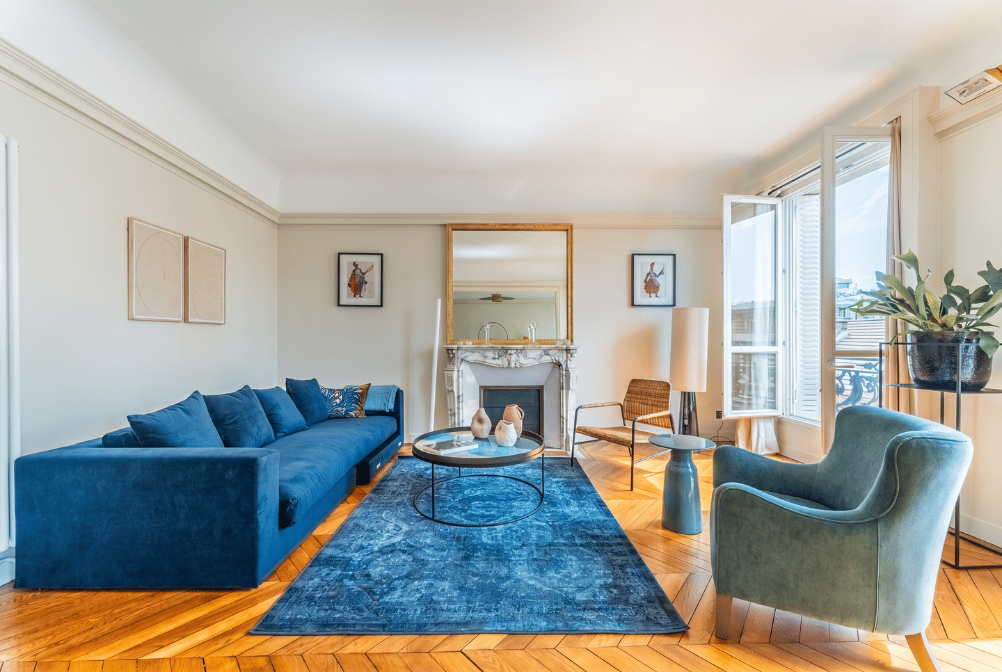 Appartement 4 pièces 151 m² · à Paris 3ème Arrondissement · 151 m² · 8 900 €/mois