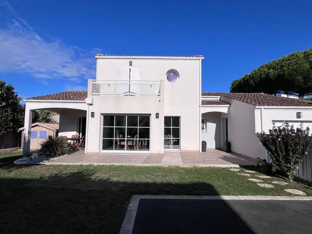 Maison 4 pièces 106 m² · à Saint-Georges-de-Didonne · 106 m² · 624 000 €