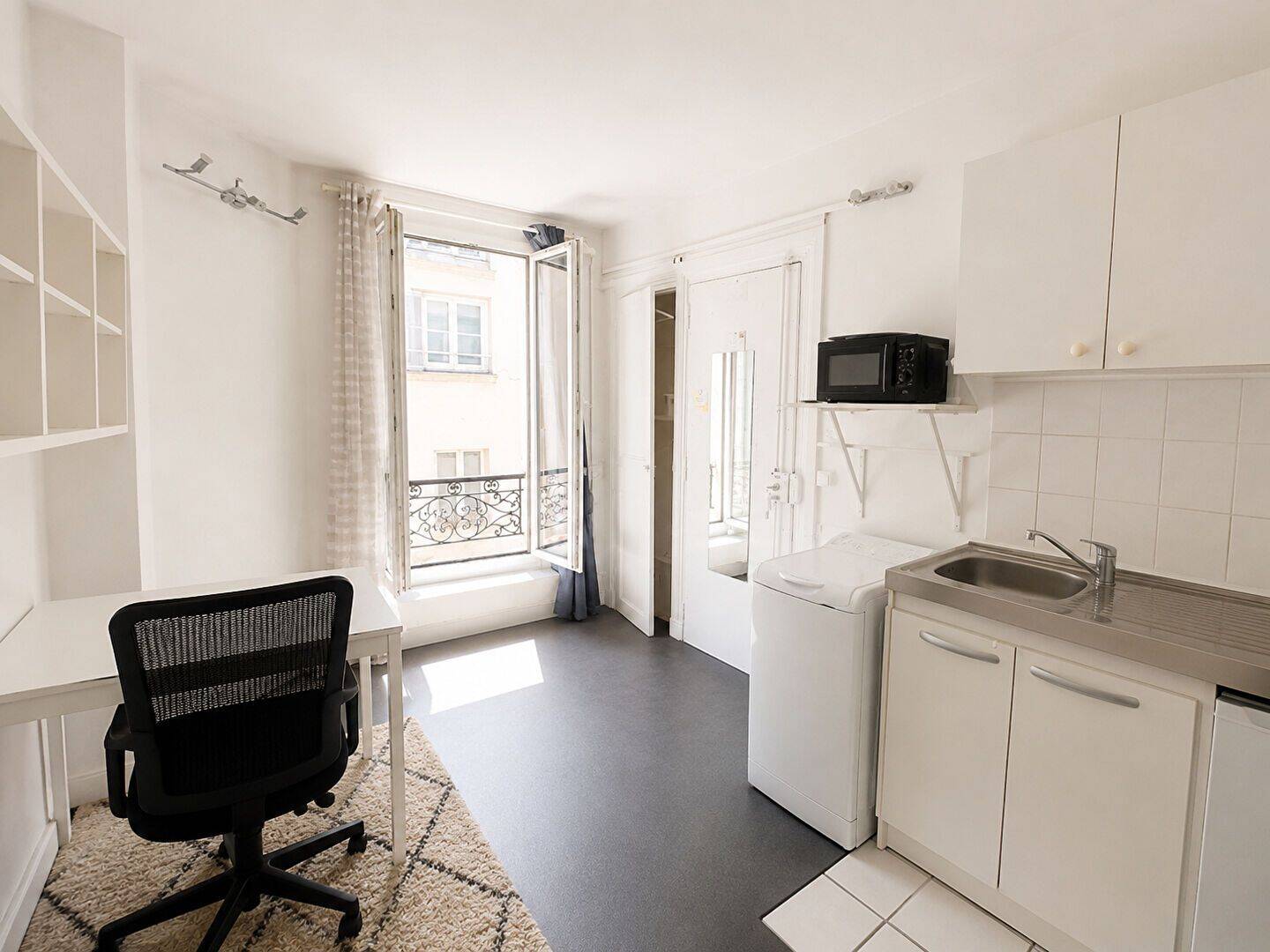 Appartement 1 pièce 14 m² · à Paris 11ème Arrondissement · 13,6 m² · 158 000 €