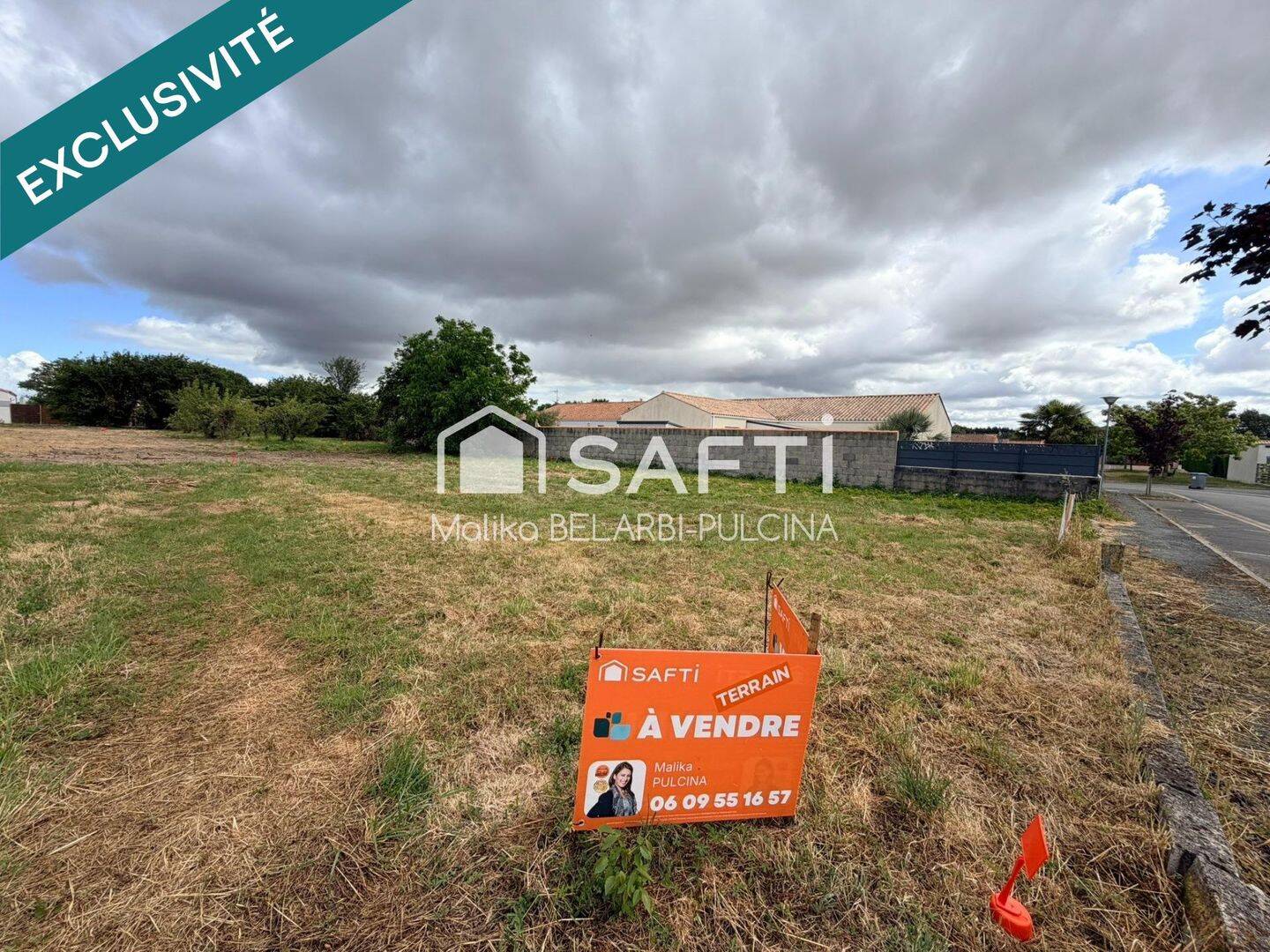 Terrain de 369 m² à Saint-Mathurin - photo 2