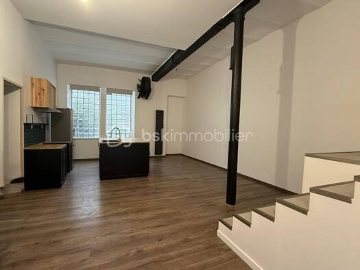 Appartement à vendre 125 000 € 1 pièce 50,6 m² RDC Rive Droite-Apport Paris Gare Corbeil-Essonnes 91100
