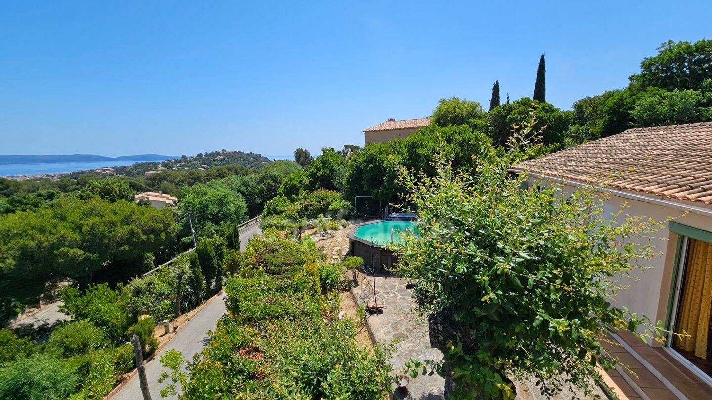 Maison 6 pièces 133 m² · à Cavalaire-sur-Mer · 133 m² · 895 000 €