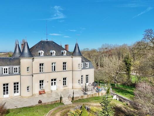 Château à vendre 950 000 € 15 pièces 5 chambres 420 m² 10 417 m² de terrain Neuillé-Pont-Pierre 37360