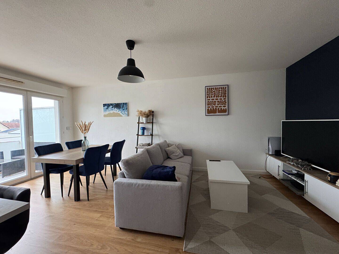 Appartement 2 pièces 45 m² · à Artix · 45 m² · 650 €