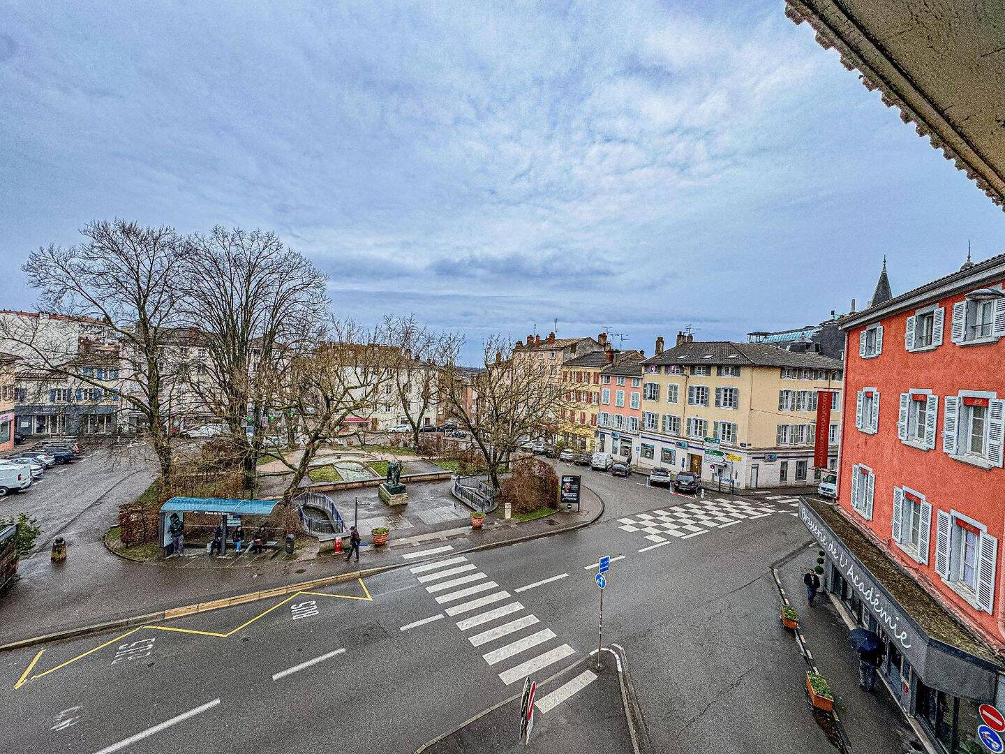 Appartement 1 pièce 25 m² · à Mâcon · 24,6 m² · 392 €/mois
