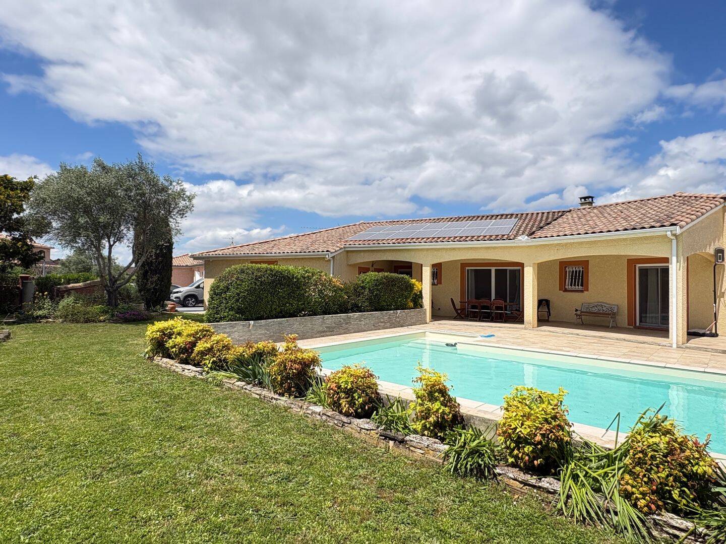 Maison 5 pièces 130 m² · à Frouzins · 130 m² · 449 000 €