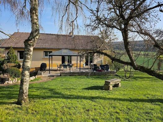 Maison à vendre 199 500 € 5 pièces 4 chambres 161 m² 3 016 m² de terrain Grenant 52500